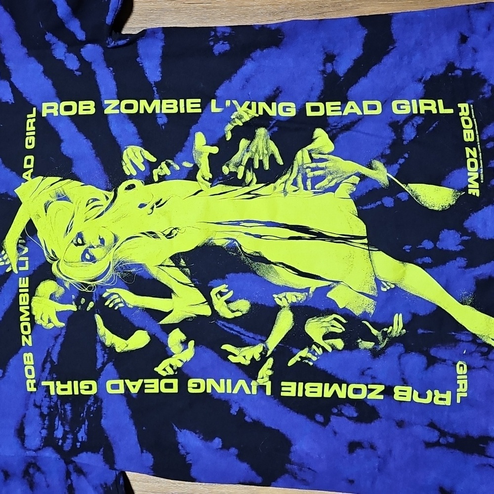 Rob Zombie Living Dead Girl T-shirt - Picture 2 of 8